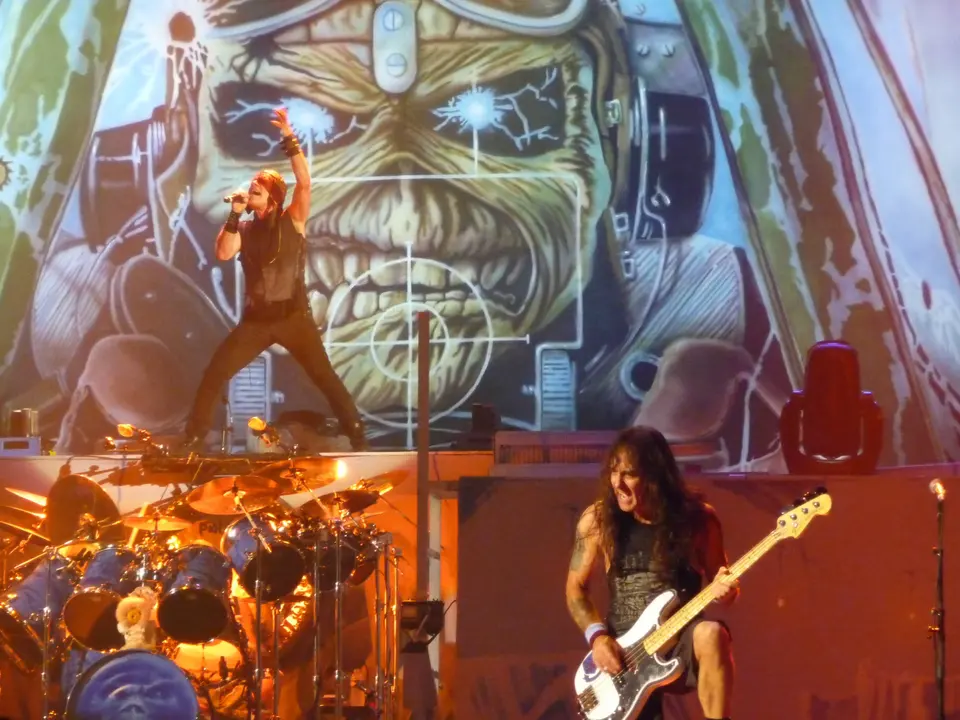 Iron Maiden — Palais Omnisports de Paris-Bercy