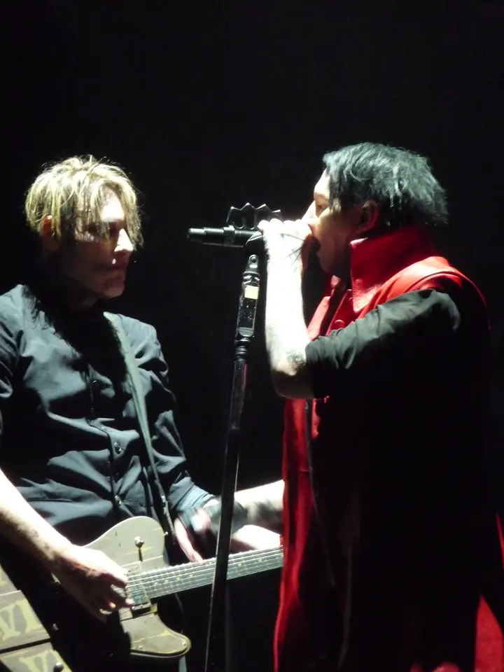Face à face avec le guitariste