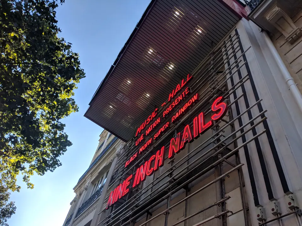 La façade de l'Olympia en plein jour