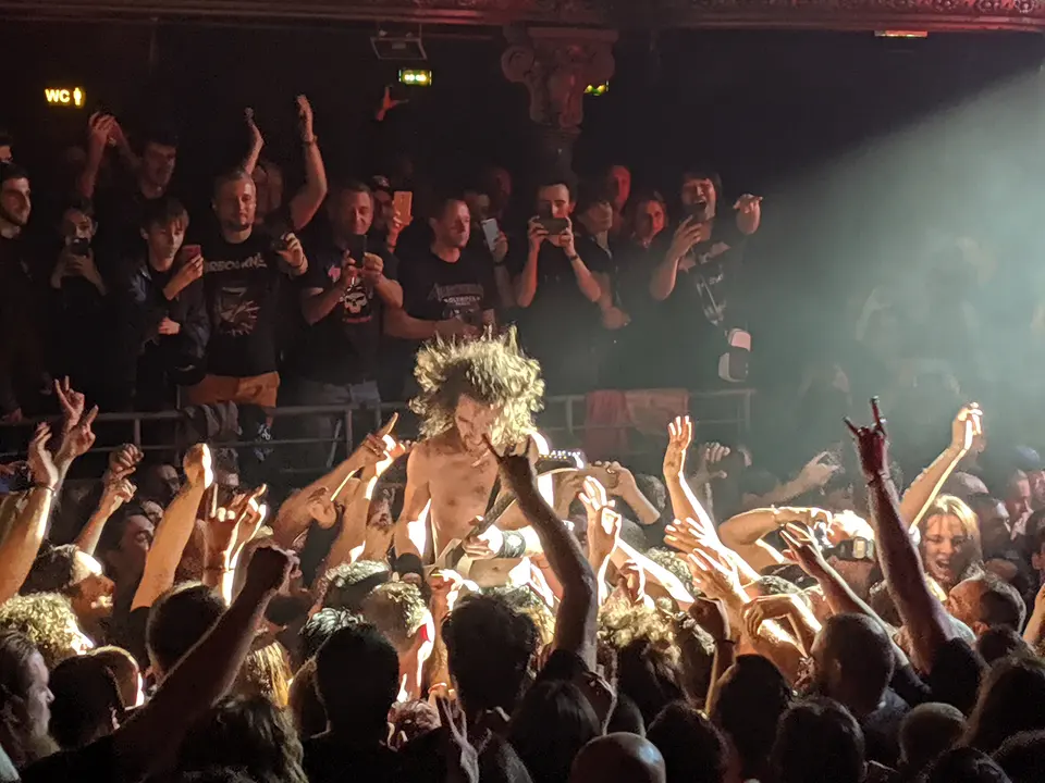 Airbourne — La Cigale