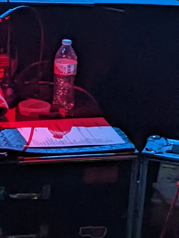 La setlist papier sur scène