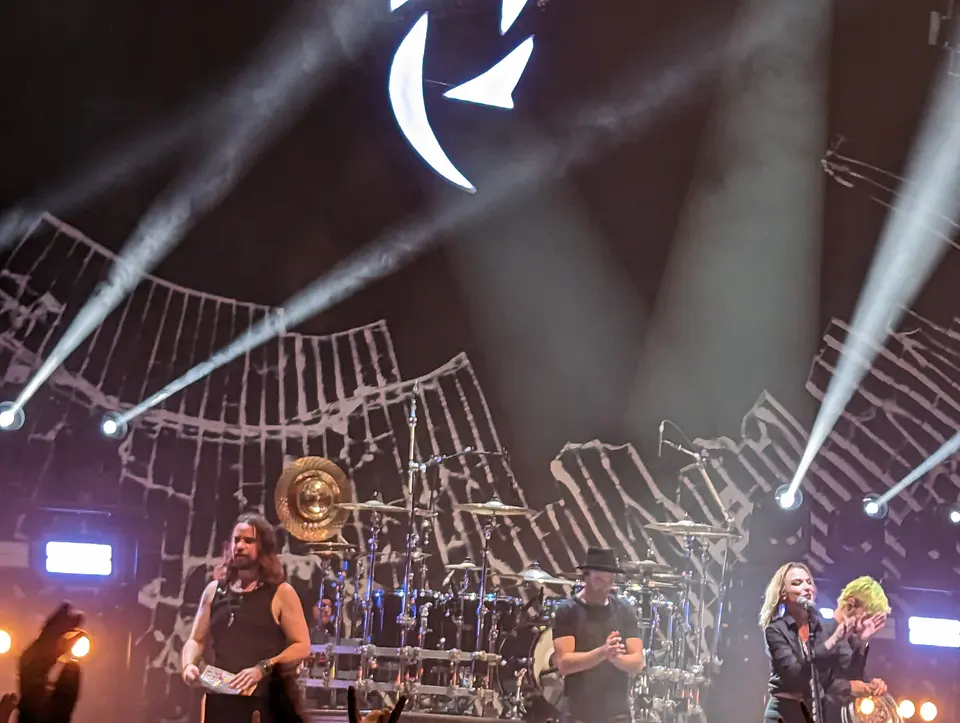Lzzy Hale et sa bande