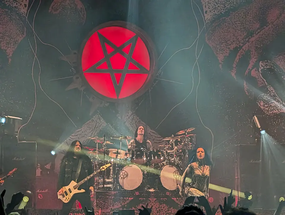 In Flames — Le Zénith