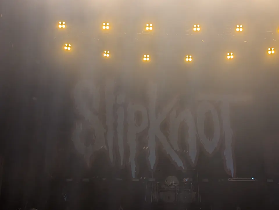 Le rideau Slipknot avant l'assaut