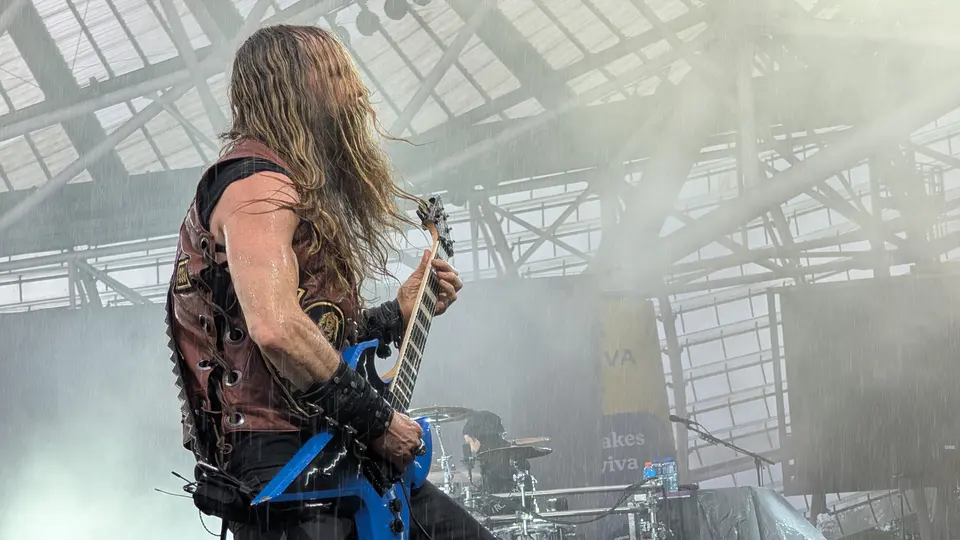 Zakk Wylde, guitare bleue